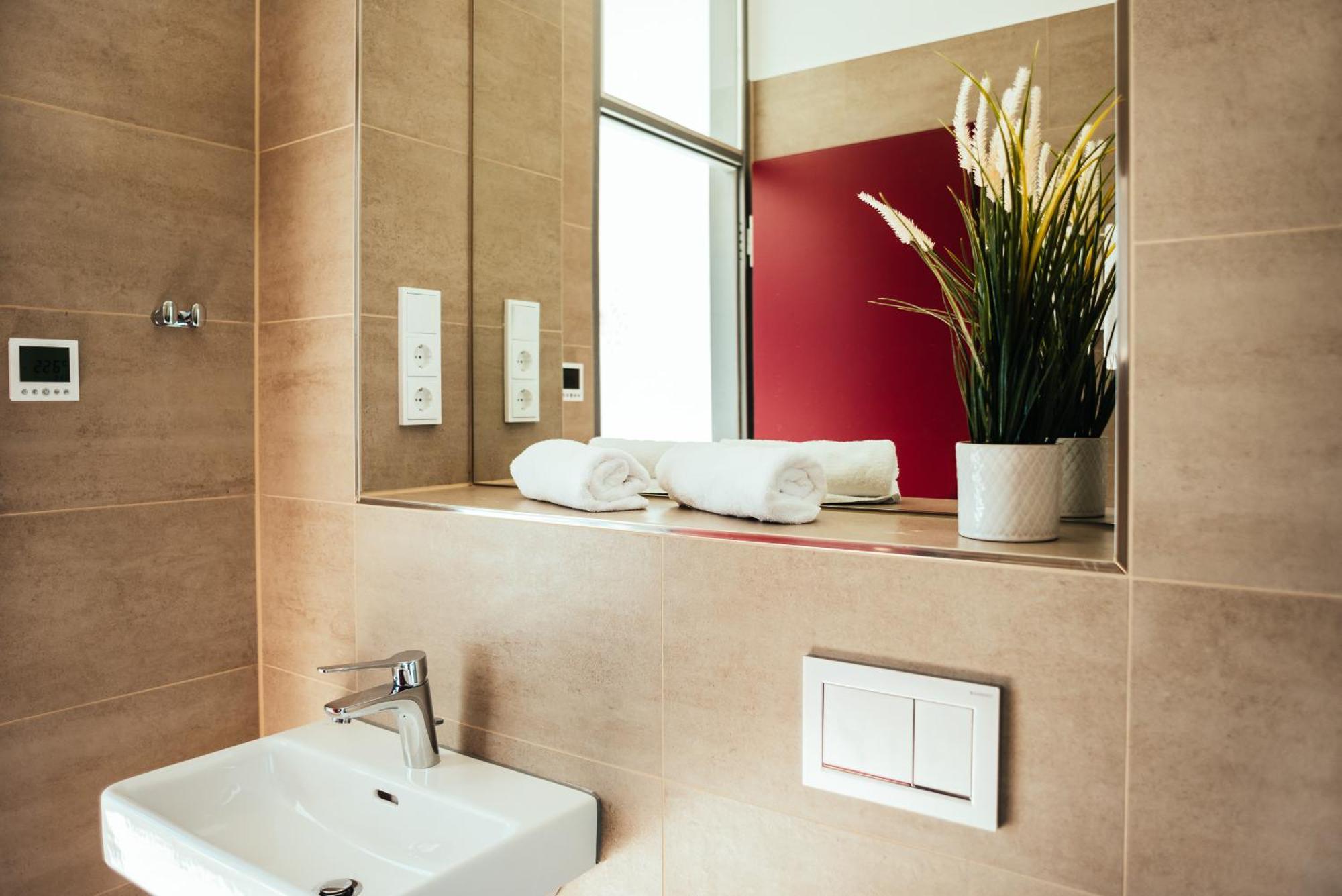 The Rix & Suites Near Sbahn Neukolln * Berlino